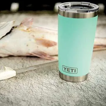 YETI Rambler 20 oz Vacuum Insulated Tumbler Seafoam