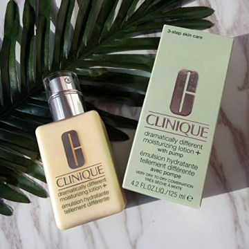 Clinique Dramatically Different Moisturizing Lotion for All Skin Types