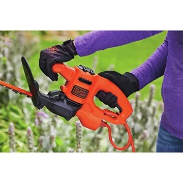 BLACK+DECKER 17-Inch Electric Hedge Trimmer for Easy Trimming