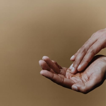 Aesop Reverence Aromatique Hand Wash for Clean Hands