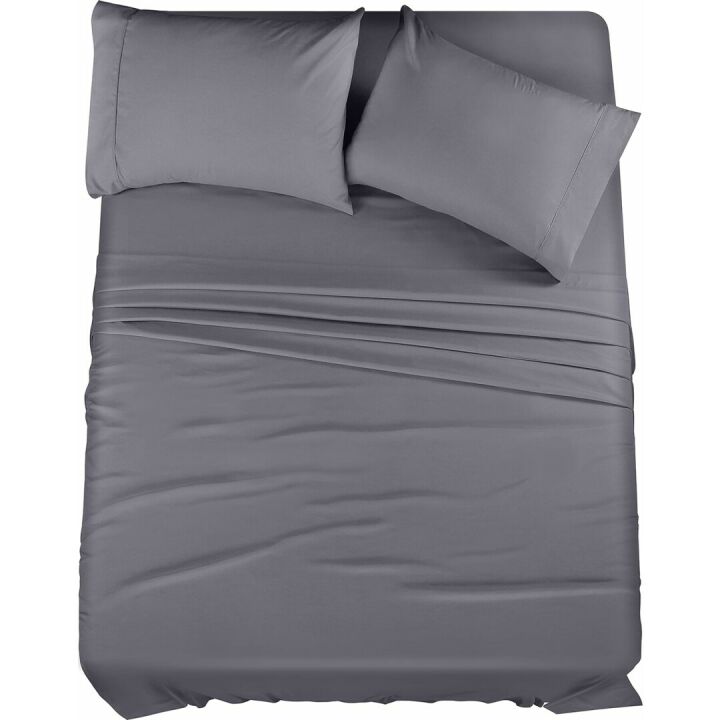 Utopia Queen Bed Sheets Set - 4 Piece Microfiber