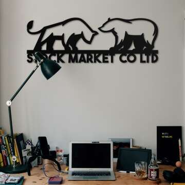 Custom Bull and Bear Metal Wall Art for Investors