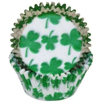 50 Shamrock Print Cupcake Liners for Festive Baking