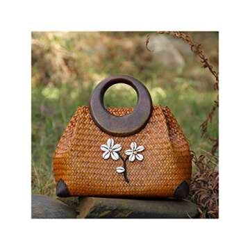 QTKJ Hand-woven Straw Bag with Wooden Handle for Summer