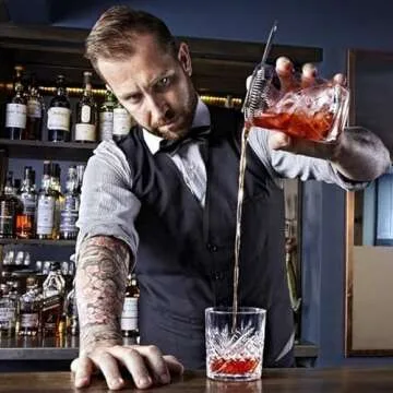 Elegant Crystal Whiskey Glass Set, Double Old Fashioned Scotch Glasses Perfect for Serving Whiskey Bourbon, Mixed Drinks - Set of 6 Cocktail Glasses