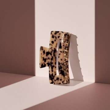 Chic Jumbo Hair Claw Clip with Tortoise Finish