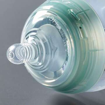 Tommee Tippee Advanced Anti-Colic Baby Bottle Nipples, Breast-like, Soft Silicone, Medium Flow, 3m+, 2 Count
