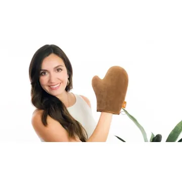 Bronze Tan Self-Tanning Mitt for Easy Application
