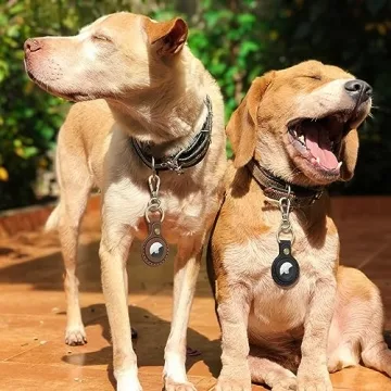 Jack&Chris Leather Airtag Holder with Keyring