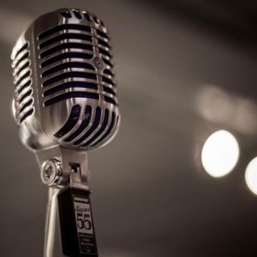 Shure Super 55 Deluxe Vocal Microphone for Stunning Sound Quality