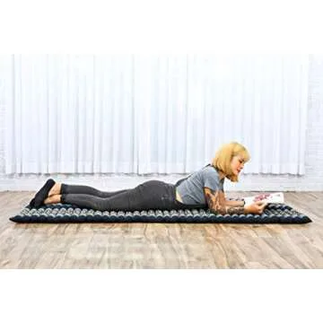 Leewadee - Foldable Floor Mattress - Japanese Roll Up Futon -Trifold Tatami Mat- Guest Floor Bed - Camping Mattress - Thai Massage Mat, Kapok Filled, 75 x 28 inches, Blue