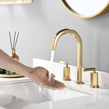 Elegant Phiestina Widespread Gold Bathroom Faucet