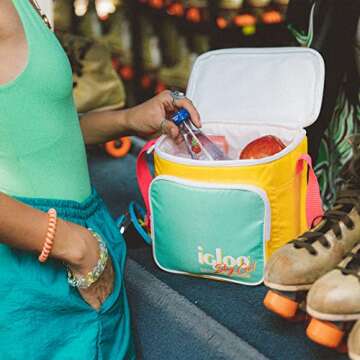 Igloo 90s Retro Collection Square Lunch Box Cooler with Front Pocket and Adjustable Strap,Yellow/Mint