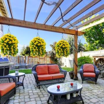 INQCMY Artificial Hanging Flowers in Basket for Patio Garden Decoration,Faux Silk Violet in Planter UV Resistant Realistic for Outside Home Porch Balcony Yard Decor(Yellow)