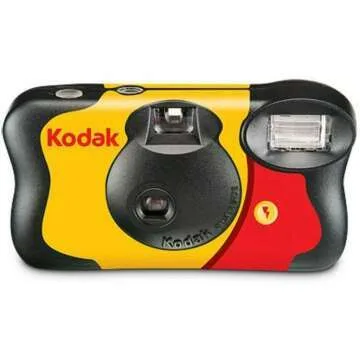 KODAK FunSaver 35mm Single Use Camera for Memories