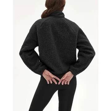 APAFES Women's Cropped Sherpa Lined Fleece Jacket Winter Warm Button Down Fuzzy Coats Shacket Outerwear with Pockets(873-Black-M)