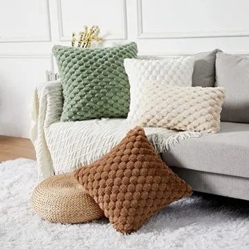 Yaertun Luxury Faux Fur Throw Pillow Covers Set of 2