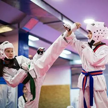 Xinluying Punch Bag Taekwondo Karate Gloves for Training