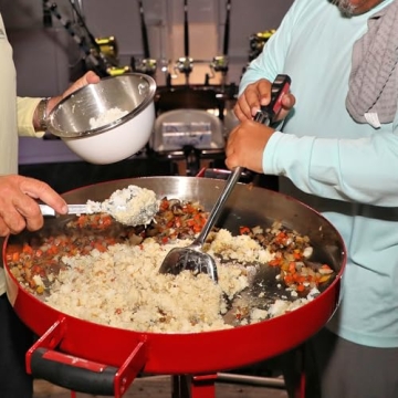 FIREDISC Ultimate 20-in Steel Spatula for Outdoor Cooking