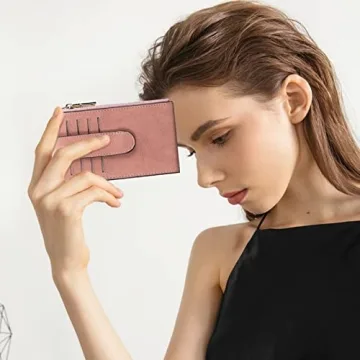 FALAN MULE Women's AirTag Wallet - Stylish & Secure