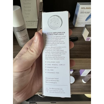 Solawave Radiant Renewal Wand - 4-in-1 Anti-Aging Device