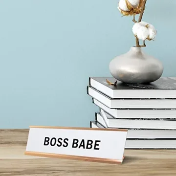 Stylish Boss Babe Desk Sign for Professional Women