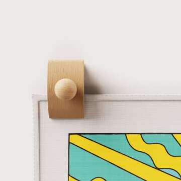 4 Tapestry Hangers Small, Quilt Hangers for Wall Hangings, Blanket Hanger Clamps, Carpet Rug Display, Wooden Wall Clips for Hanging (Light)