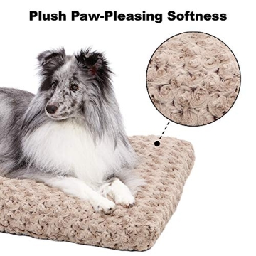 MidWest Plush Ombré Swirl Bed for Pets