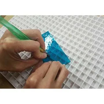 Toyo Acrylic Comfort Grip Glass Cutter - Precision Tool for Crafters