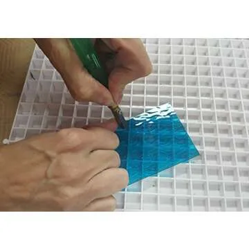 Toyo Acrylic Comfort Grip Glass Cutter - Precision Tool for Crafters