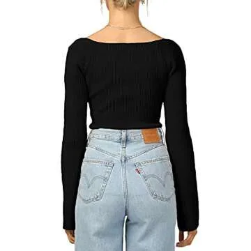 Stylish Women's Sweater Top with Sweetheart Neckline