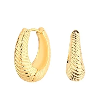 Wgoud Chunky Huggie Earring 14K Gold Hoop Earrings for Men Women Hypoallergenic, Thick Twist Earring (6 Prs Chunky Gold)