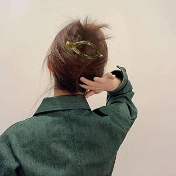 ATODEN Flat Claw Clips Barrettes for Women - Alligator Hair Clips (3 Pcs), Duck Billed Clips for Thi...