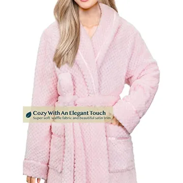 PAVILIA Plush Fleece Robe - Cozy Women's Bathrobe