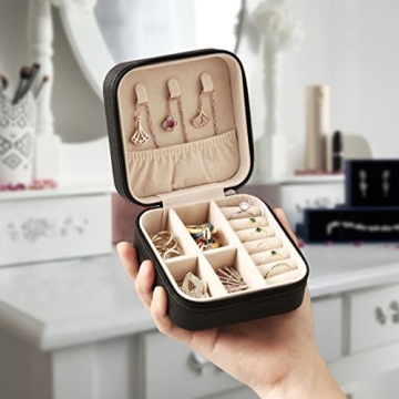 ZPROW Travel Jewelry Organizer - Compact & Stylish