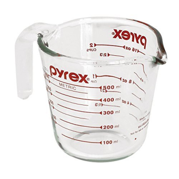Durable Pyrex 2-Cup Measuring Cup with Red Graphics