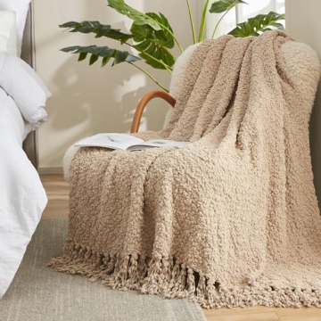 Amélie Home Textured Mulberry Throw Blanket Handmade with Tassels Chunky Soft Fluffy Knit Throw Bla...