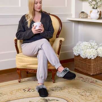 HomeTop Women's Classic Microsuede Memory Foam Slippers Durable Rubber Sole with Warm Faux Fur Collar (9-10 M, Black)