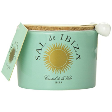 Sal de Ibiza Fleur de Sel im Steintopf - Elevate Your Cooking