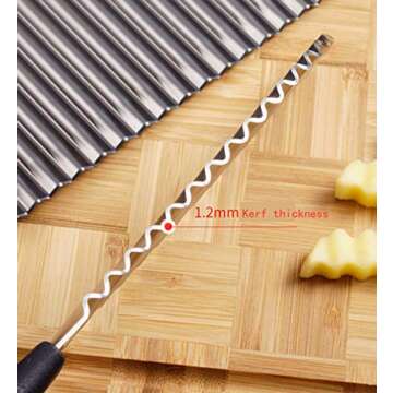 LaLiHa Crinkle Cutter - Versatile Kitchen Gadget for Creative Cooking