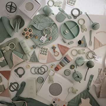 mushie Silicone Pacifier Holder Case (Cambridge Blue)