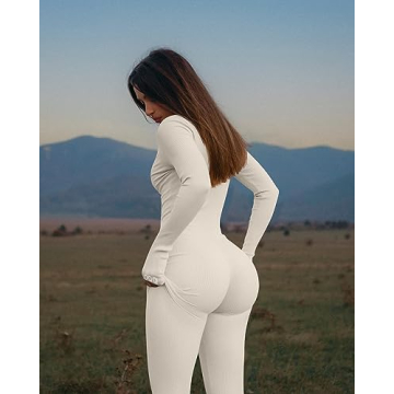 Versatile Ribbed Zipped Jumpsuit for Everyday Style