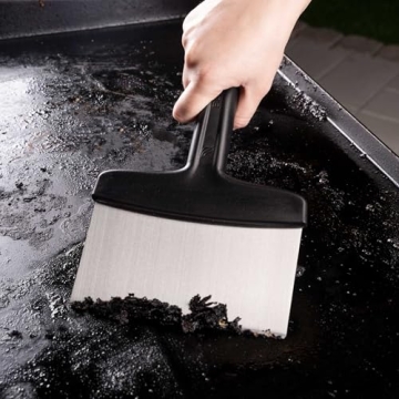 Blackstone 5060 Griddle Cleaning Kit for Outdoor Cooking