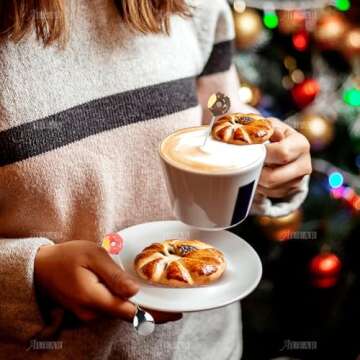 AUEAR, 4 Pack Stirring Spoons Cute Doughnut Coffee Spoon Stainless Steel Little Teaspoons Mini Donut Dessert Ice Cream Tea Sugar Stirrers for Tableware Multi-Functional Kitchen Tools