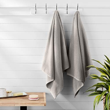 Amazon Basics Quick-Dry Oversize Cotton Bath Towels 2-Pack
