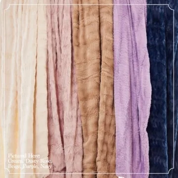 Faux Fur Throw Blanket - Soft & Cozy Home Decor
