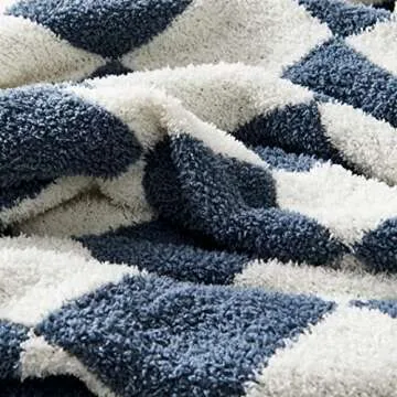 CozeCube Checkered Blanket, Ultra Soft Cozy Blue Checkered Throw Blanket, Warm Fluffy Checkerboard Throw Blanket, Blue and White Checkered Blanket for Couch Bed Sofa,50x60 Inches
