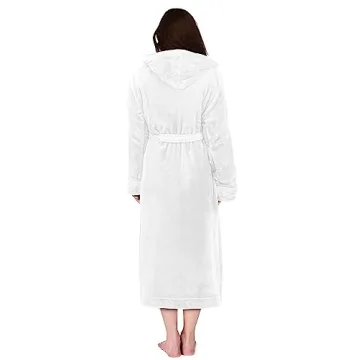 Embrace Luxurious Warmth with Our Hooded Bathrobe