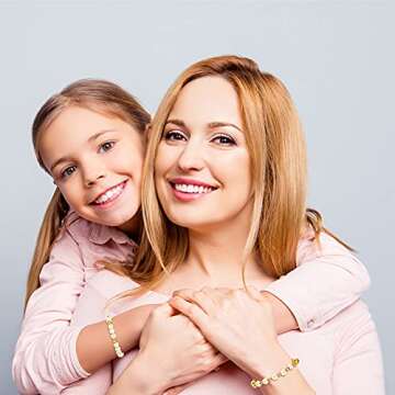 Yinkin 1000 Pieces Round Acrylic Letter Number Beads Charms Gold Letter Beads White Alphabet Beads 4 x 7 mm Alphabet Figure Beads for Craft DIY Necklace Bracelet Keychain Jewelry Making