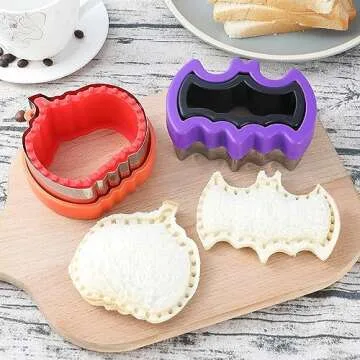 Halloween Cookie Cutters Shapes,Pumpkin and Bat Shapes，Stainless Steel Biscuit Cutters -Sandwich Cutters,Cookie Cutters,Fruit and Vegetable Cutters Molds for Halloween Party
